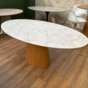 Ver imagem 3 de Mesa de Jantar Cone Oval 120x80 Cm Base Madeira Freijó Tampo Calacato Bronzeado