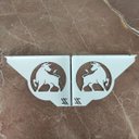 Ver imagem 4 de Mão Francesa Ornamentada Branca 20cm Touro em Aço Economia Zarg