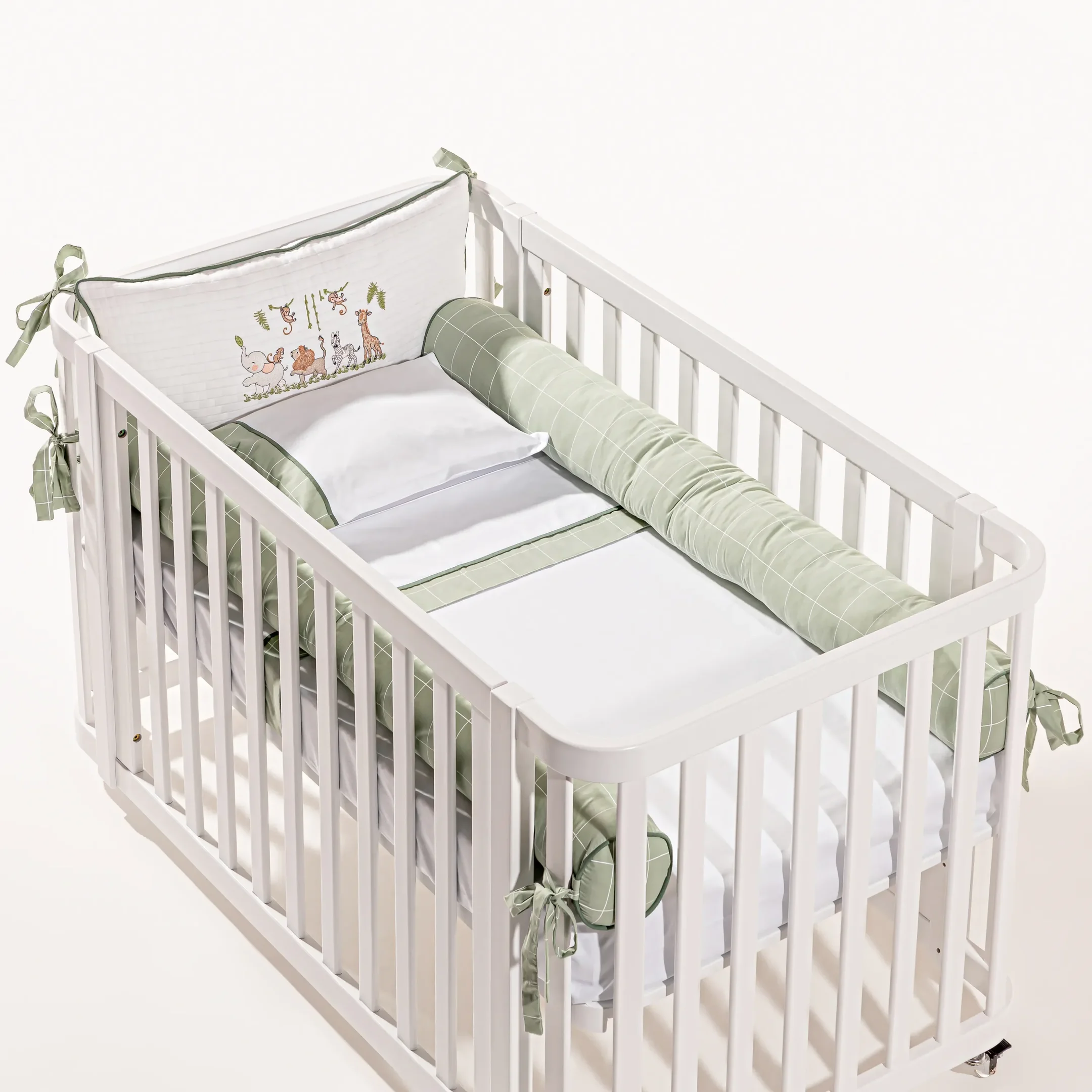 Kit de Berço Safari Bordado | 3 Peças | Percal 230 Fios Antialérgico | Berço Americano - 4
