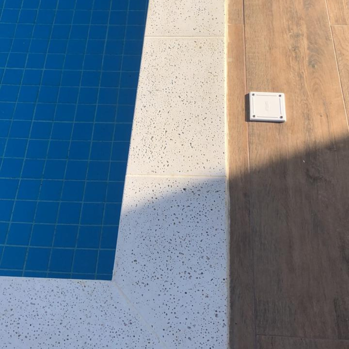 Borda Atérmica Piscina reta boleada Malibu 50x20x1,5cm - Fendi  Areia de Quartzo - 4