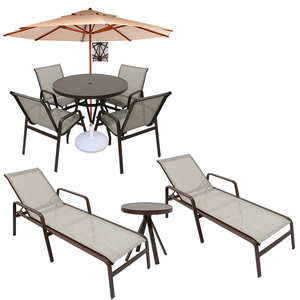 Kit Moveis Piscina Jogo de Mesa 4 Cadeiras Aluminio, 2 Espreguiçadeiras e Guarda Sol Ombrelone