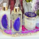 Ver imagem 2 de Kit Lavabo Difusor E Saboneteira Pedra Ágata Banhada À Ouro 24K Roxo