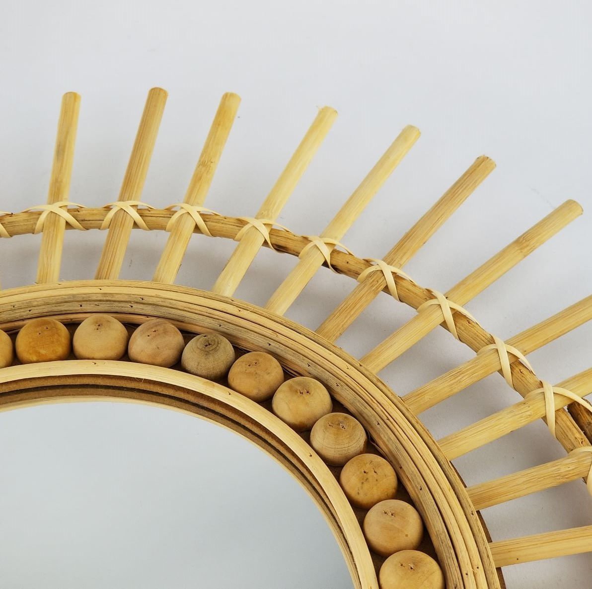 Espelho Decorativo de Parede Redondo - Bambu Formato Sol Laradore - 2