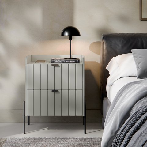 Mesa de Cabeceira em Madeira Mdf Off White Moriah 45cm Pé Ferro Preto
