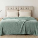 Ver imagem 2 de Manta Queen Flan Soft Texturizada Verde 260g/m² - 1 Peça - 100% Poliéster
