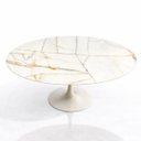 Ver imagem 3 de Mesa de Jantar Saarinen Oval 160x90cm em Mdf Calacata Marmorizada Gelo Branco