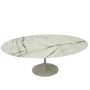 Mesa de Jantar Saarinen Oval 160x90cm em Mdf Calacata Marmorizada Gelo Branco