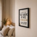 Ver mais imagens de Quadro Decorativo Guarde o Seu Coração Provérbios 4:23