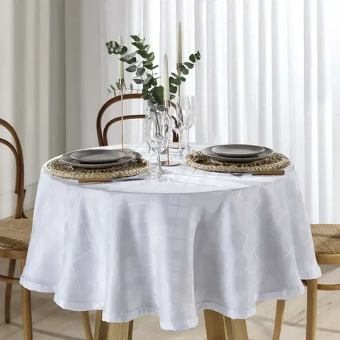 Toalha Mesa Redonda Döhler Requinte Ii Branco 4 Lugares