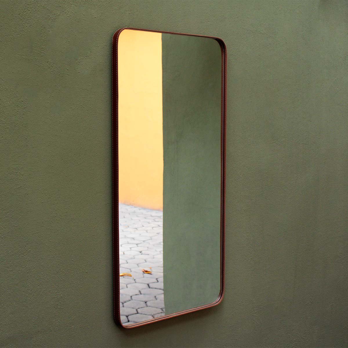 Espelho Retangular Decorativo Moldura Corino 60x35 - Marrom - 3