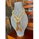 Ver mais imagens de Colar Decorativo de Mesa Roberta Bege