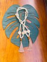 Ver imagem 3 de Colar Decorativo de Mesa Roberta Bege