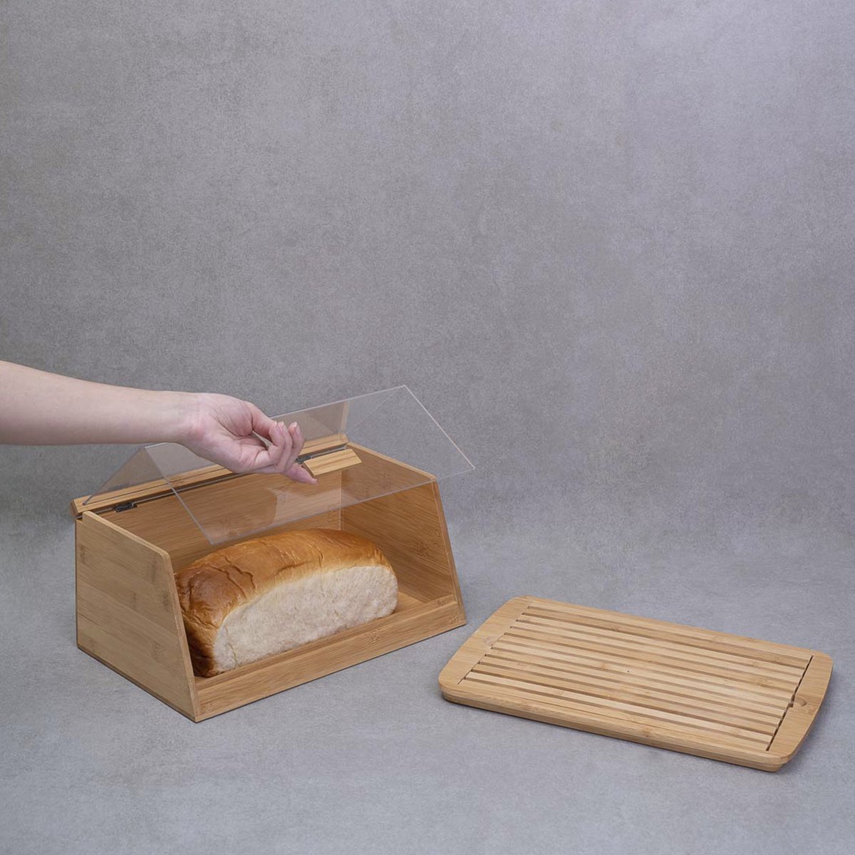 Kit com porta pão de bambu 35 cm e tábua migalheira de pão em bambu - Oikos - 5