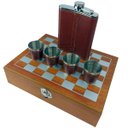 Ver imagem 2 de Kit Cantil em Couro e Metal com Copos e Estojo de Madeira Com Acessórios de Xadrez