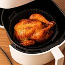 Ver imagem 2 de Forma Redonda de Silicone Preta Air Fryer Preta Lyor com Alça Antiaderente Reutilizável