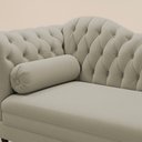 Ver imagem 6 de Divã Recamier Lavínia Clássico 120cm Capitonê com Pés de Madeira Suede Bege - Desk Design