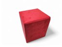Ver imagem 1 de Mini Puff Banqueta Quadrado Cubo Decorativo Courino e Suede Vermelho Suede