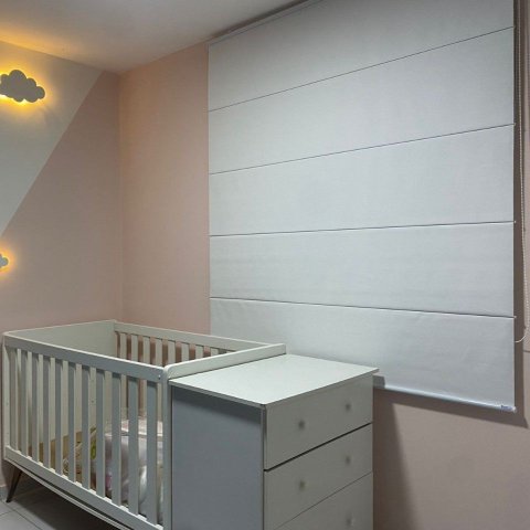 Persiana Romana Blackout Largura 1,40x1,40 Altura:cinza