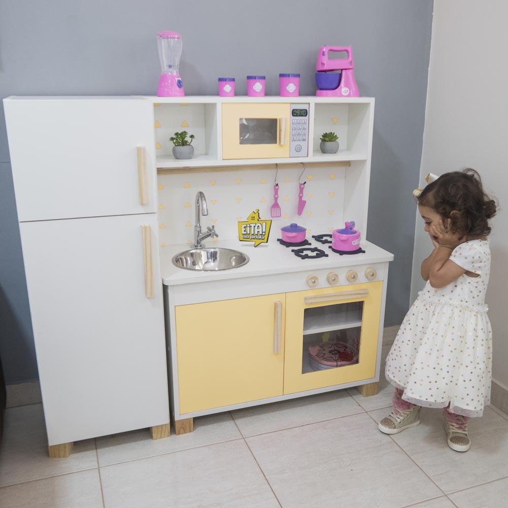 Kit Cozinha Infantil com Geladeira Eita Casa Perfeita Amarelo Claro - 2