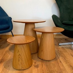 Trio de Mesas Lateral Cone Redonda Freijó Personal Moveis Design Mesa Lateral Cone Redonda Marrom - 3