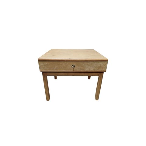 Mesa de Cabeceira Raspa de Porco