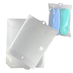 Embalagem de Pendurar Multiuso Pvc Cristal com Botão 26x20cm - 1