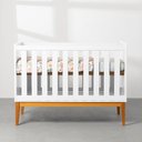 Ver imagem 3 de Kit Quarto Theo com Pés Square Mel - Berço + Cômoda 3 Gavetas + Guarda-Roupa 3 Portas - Branco Abra
