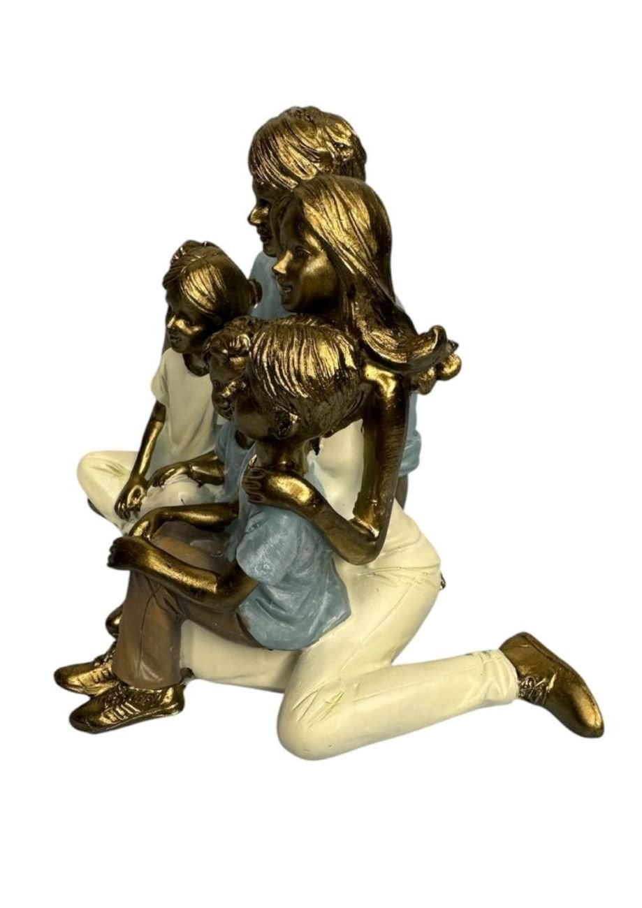 Escultura Resina Luxo Familia Pai Mãe 3 Filhos 2 Meninos 1 Menina - 2