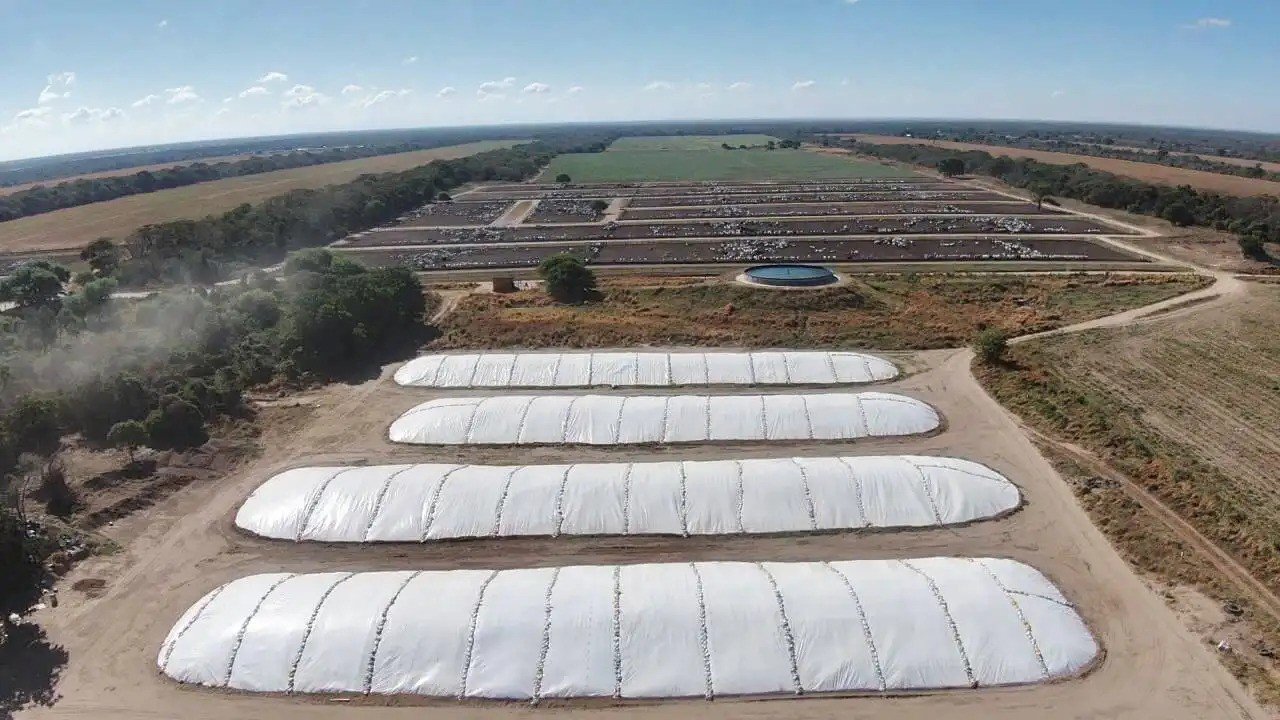 Lona Para Silagem Nortene Branca Preta Dupla Face 8x29 - 2