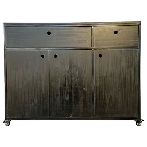 Buffet Industrial de Ferro e Madeira na Cor Preta com 3 Portas e 2 Gavetas