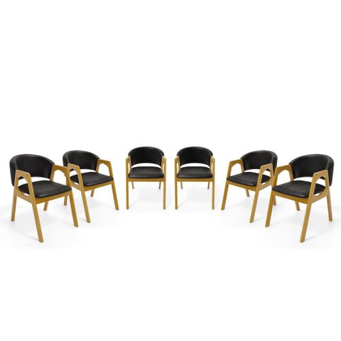 Kit com 6 Cadeiras Agatha Madeira Maciça Estofada para Mesa de Jantar Courino Preto 503
