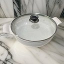 Ver imagem 4 de Frigideira Marmorizada Alça de Madeira e Alumínio 4,7 L - Branco