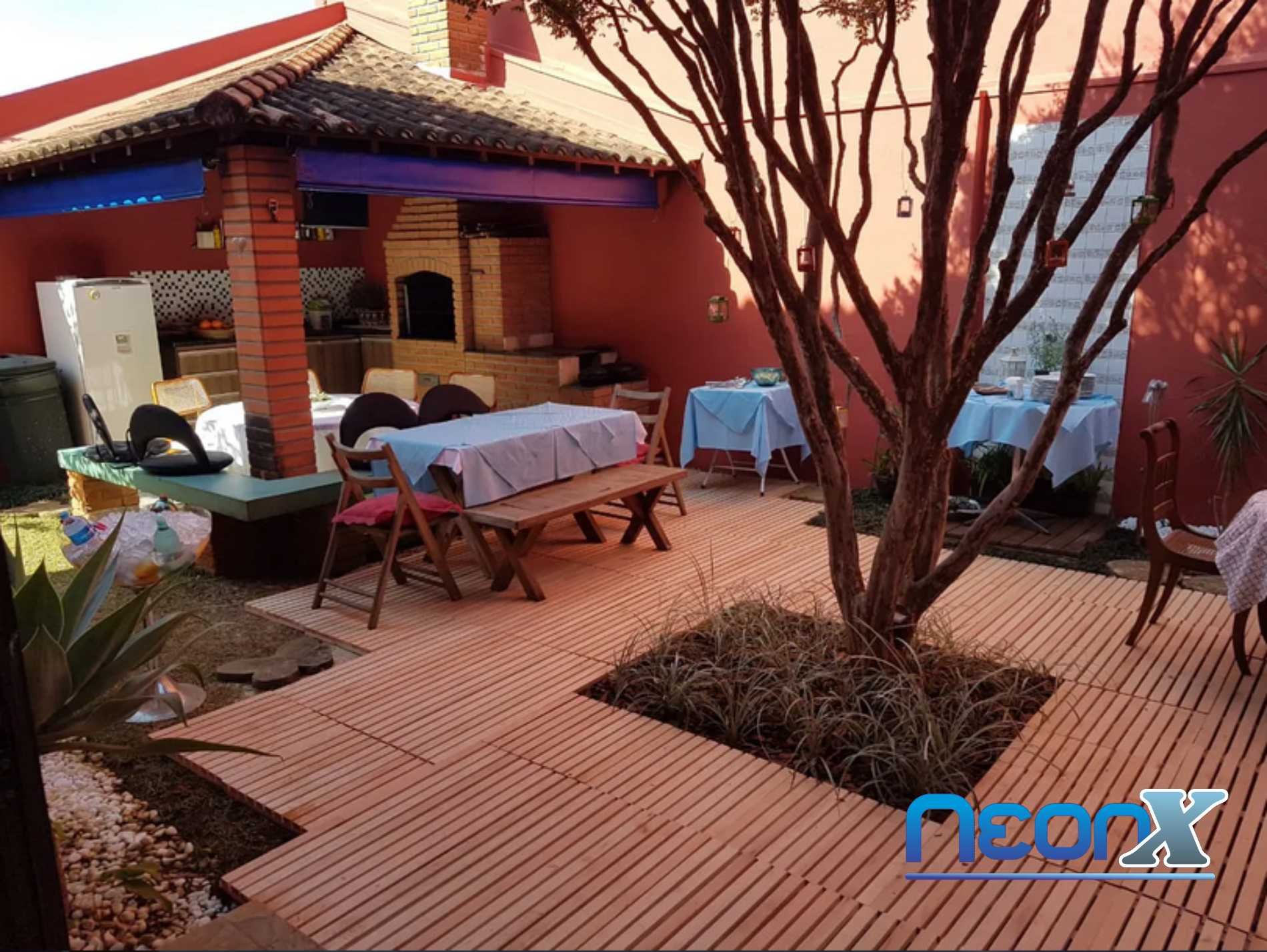 Deck de Madeira Modular 30x30 Cm Réguas 4 Cm com Pintura Neonx:osmocolor Nogueira Semi Tr - 6