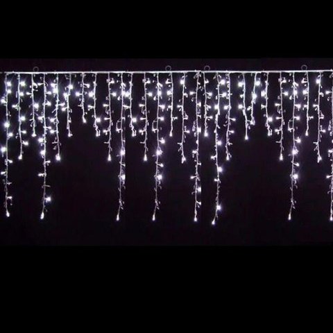 Cascata 200 Lampadas Led Br 220v Plugs: Macho e Femea Qg3666