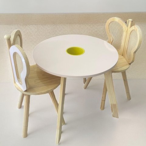 Mesa C/ 2 Cadeiras de Borboleta Fábrica de Casinha Redonda