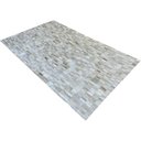 Ver imagem 2 de Tapete De Couro Bege Claro 1,50x2,50 Sem Bordas