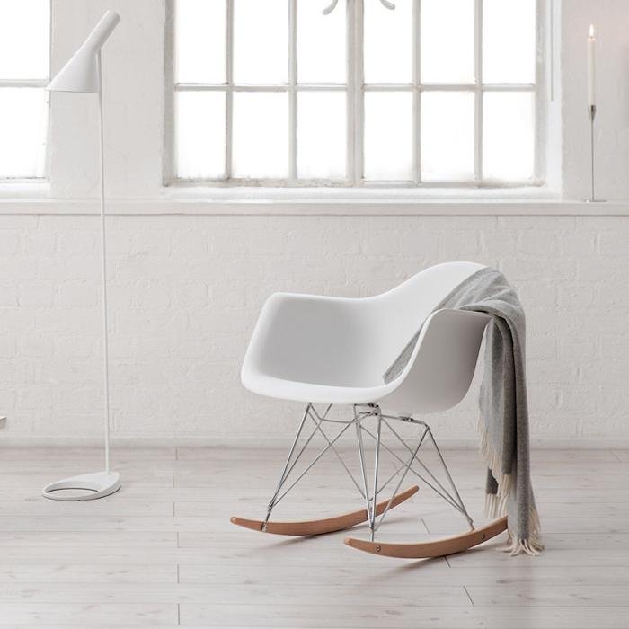 Cadeira de balanço Eames RAR - Base de madeira clara - Branco - 3