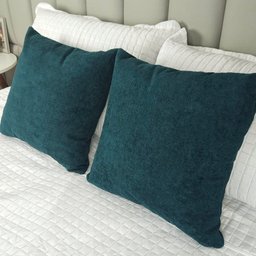 Kit 2 Capas para Almofada em Bouclé Quadrada Várias Cores Cor:verde Escuro - 4
