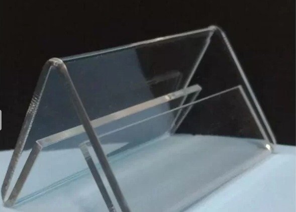 Display Prisma de Mesa em Acrílico 21x7,5cm - 2