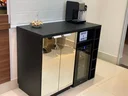 Ver imagem 1 de Bar Bancada com Nicho Garrafas em Mdf Frontal com Espelho para Adega Oster 18garrafas