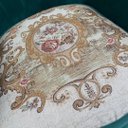 Ver mais imagens de Par de Poltronas Clássicas Verde com Dourado 132x90x76cm