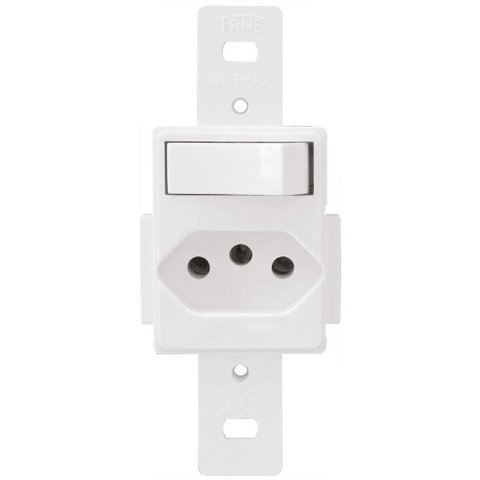 Tomada 2P+T 10A 250 Volts com 1 Interruptor Simples Blanc - 1339 - FAME TOMADA PADRAO+INTER SIMPLES 