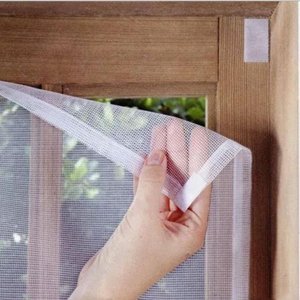 TELA MOSQUITEIRO PARA PORTAS E JANELAS COM VELCRO - 1,23 x1,25m