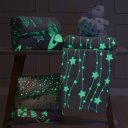 Ver imagem 5 de Manta Tv Candy Brilha no Escuro 127x152 Super Macia Dino