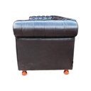 Ver imagem 3 de Sofá Capitonê Chesterfield Luiz Xv 1.80m Courano Café - Barbearia - Escritório - Sala de Estar - Cas
