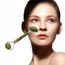 Ver imagem 4 de Rolo Massageador Facial Pedra Jade Massoterapia Anti Estresse e Anti Rugas