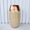 Ver imagem 3 de Decoração Sala Rack Vaso Centro de Mesa Bege/cobre Moderno