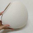 Ver mais imagens de Vaso Decorativo de Cerâmica Marfim 22x20x20cm Enfeite Sala Mesa Estante Aparador