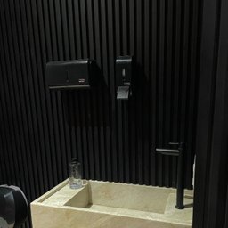 Kit 13 Painel Ripado Cor: Preto Wpc Interno Wave 2,90m X 15cm (0,43m²) - 2