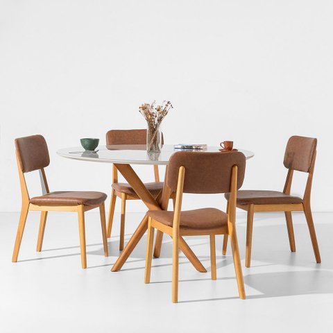 Conjunto Mesa de Jantar Thai Redonda Off White com 4 Cadeiras Lalá Cognac - 1,20m Interlar Móveis
